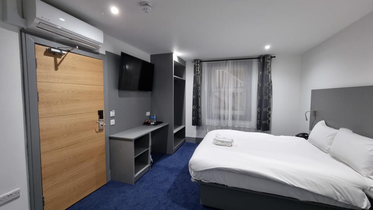 Dreams Hotel - Park View Barking  Exterior photo